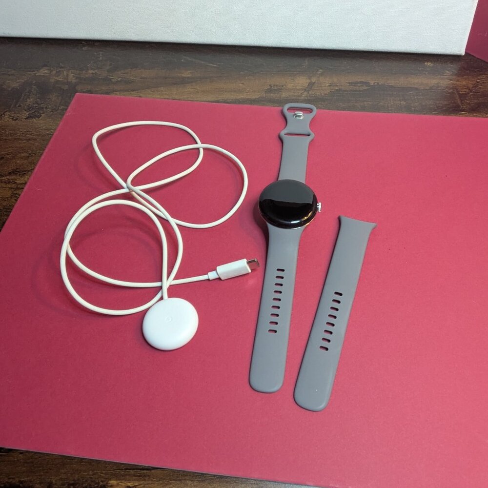 Google Watch Pixel Watch 2, charger, extra band, Grey 44mm